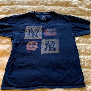 New York YANKEES T shirt